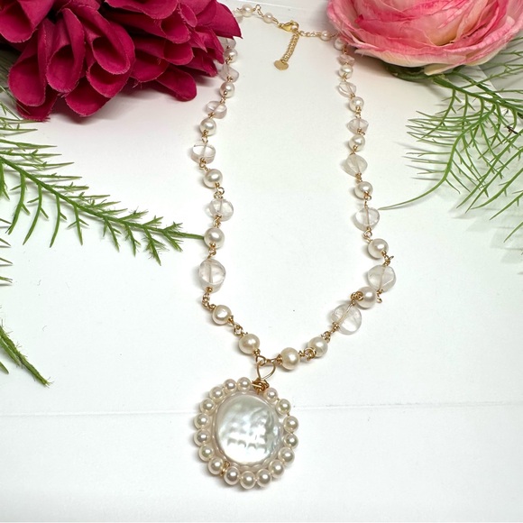 NEW⚜️Baroque Pearl Hand Wired Charm Necklace - Picture 4 of 7